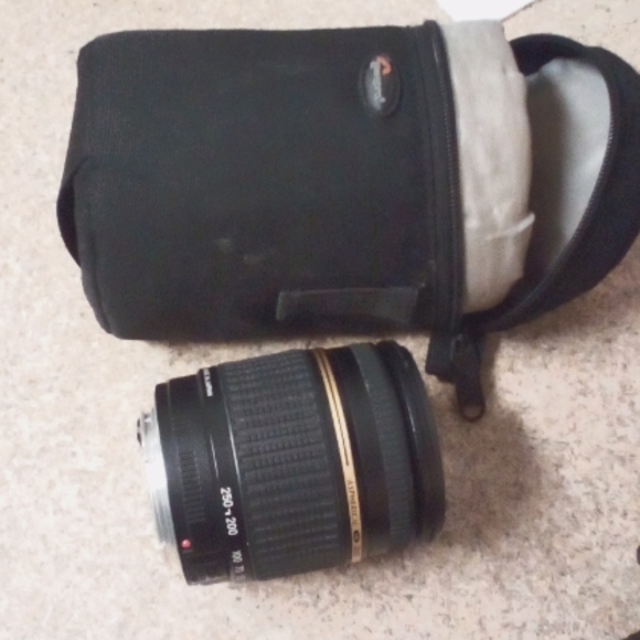Tamron Lens AF 18-250mm f/3.5-6.3
